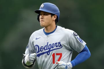「コロラドで“ショータイム”炸裂」大谷翔平が放った日米通算300本塁打の27号２ランに米衝撃「２日前にマウンドに立っていた男が...」「唯一無二の存在」
