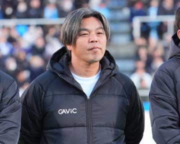 白Tにでっかく“城”の文字。元日本代表FWが過酷な高校時代を回想。国見は20キロだと？「負けられないね。25キロ走りましょう」