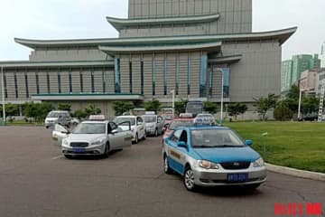 「太い実家」なしでは始められない──自家用車運送業が映す北朝鮮の階層化