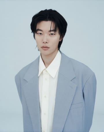 『応答せよ1988』俳優リュ・ジュンヨル、ソン・ヘギョ所属のUAAと専属契約。「全力でサポートする」