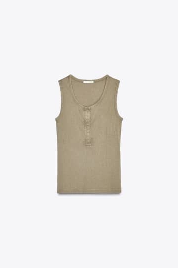 【ZARA】2,500円以下で買える！「ノースリトップス」