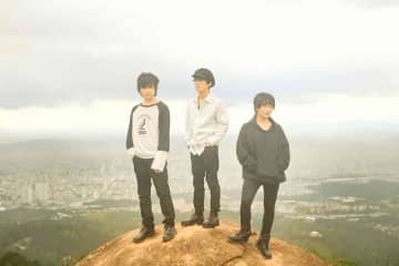 BURNOUT SYNDROMES、新曲「月光蝶」配信リリース＋MV公開決定。全国ツアーの詳細解禁も