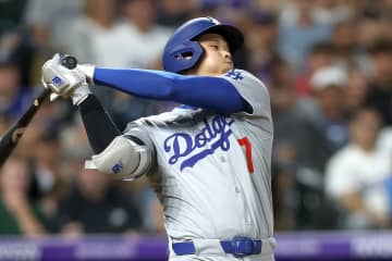 日米通算300号、大谷翔平の今季27号はメジャー記録！ MLB記者が指摘「またしても偉業を達成した」米メディアも報道