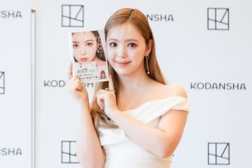 【インタビュー】藤田ニコル、「みんなで可愛くなっていけたら楽しいなって思います」　『私が垢抜けた 82の方法』刊行