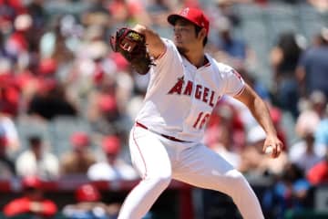 【ＭＬＢ】菊池雄星　７回３安打２失点で３勝目　今季最多の１２奪三振