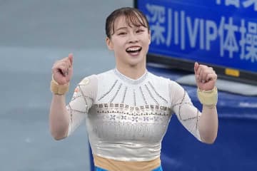 体操・杉原愛子、レオタードの“見える心配”解消した新作に称賛相次ぐ「可愛い」「お似合い」