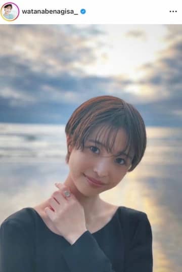 元フジアナ渡邊渚、砂浜での1st写真集オフショで魅了　「サイズ感がおかしく見えますが、無加工です笑」