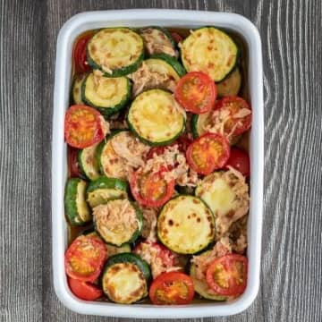 【ミニトマトを使った簡単な作り置き】「あると助かる」「箸が止まらない」人気副菜レシピ3選