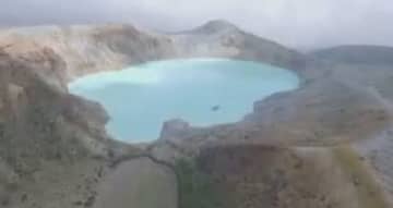 草津白根山で火山性地震がやや増加　ごく小規模な火山灰など噴出の可能性