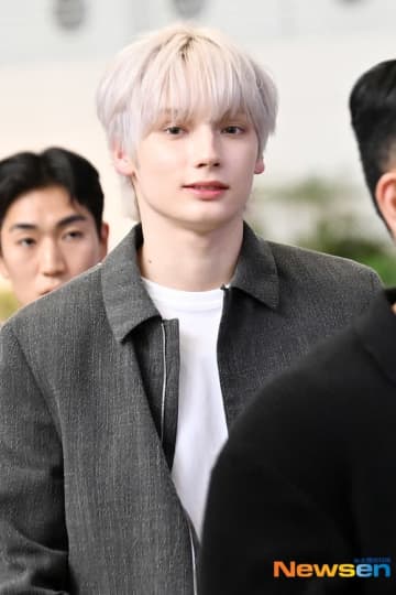 【PHOTO】TOMORROW X TOGETHER ヒュニンカイ、海外スケジュールのため中国へ出国（動画あり）