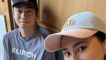 「久々」「青木家…最高っす」青木宣親、妻との“リンクコーディネート”ショットに反響