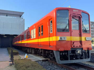 “2両固定編成”の東武8500型が引退へ、記念ツアー＆撮影会・駅イベントも