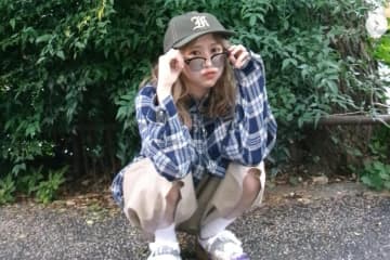 「おれミーム化しとるやんけ」レコ大受賞の27歳アイドル　“貫禄あふれる先輩姿”にSNS大喜利状態→本人反応