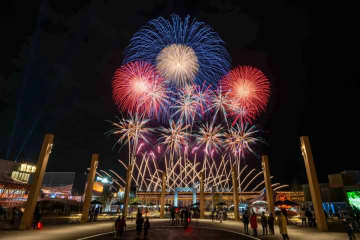 万博会場で花火が毎月みれる！？打ち上げ時間、聞いてみた