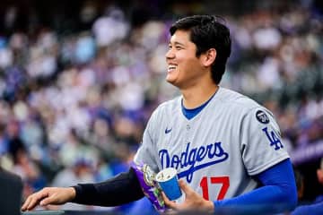 大谷翔平が「モテモテw」　山本由伸との間に割り込んだ“珍客”にネット爆笑「相変わらず好かれてる」