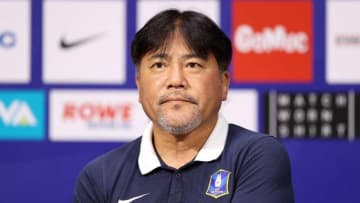 交代ゴール最多で地元紙絶賛！ハノイ手倉森監督が続投へ【Vリーグ2024/25】