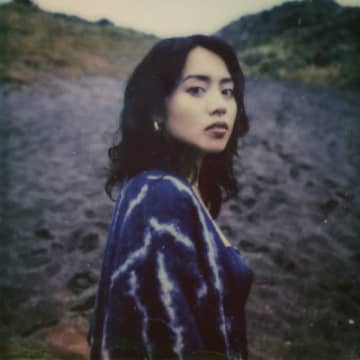 FiJA、デビュー・アルバム『Fragile Thing』を黒田卓也のレーベルから発表