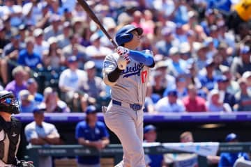 大谷翔平の28号で同僚にも「ボーナスを」　地元局も驚いた「二足のわらじ」