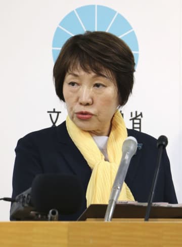 内向き指摘「当たらない」　留学生支援限定で文科相