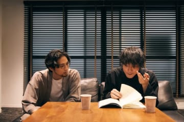 藤井道人×『キャンドルスティック』米倉強太監督スペシャル対談──映画づくりの“原点”と“未来”を語り合う