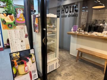 【豪徳寺】見た目もキュン！まねき猫のプリン「ホリックカラードリンクス」