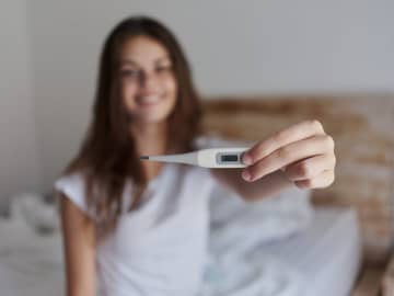 「体温が１℃下がると太りやすくなる」問題が、更年期世代の女性とって特に深刻なのはなぜか？「お風呂に入る前たった１分でできるヤセ習慣」とは？【石原新菜先生が解説】