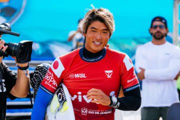 【サーフィン】世界ランク３位の五十嵐カノア、CT第９戦でブラジルの難波を攻めるも９位敗退...米サーファーに逆転許す