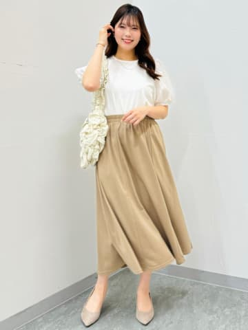 【GUのスカート】が快適 & 上品見え！ 40・50代が即試したい♡「ワンツーコーデ」