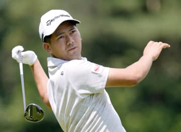 石坂友宏が暫定首位　プレーヤーズ男子ゴルフ第2日