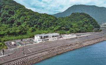 【道の駅大賞2025｜九州・沖縄編】絶景・グルメ・レア体験まで！プロが選んだ道の駅BEST3を発表