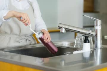 42歳女性「インスタ映えはしなくなったけど」物価高でスタバの新作を諦めたらかえって健康志向に