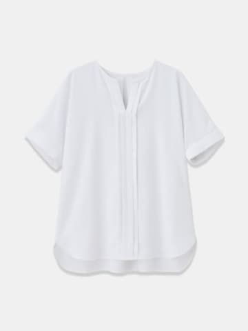 PLSTでコレだけはGETしたい！さっと1枚着るだけで美人見え♡夏の一軍キレイめブラウス