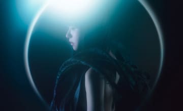 krage、新曲「月蝕」7/5先行配信！ TVアニメ「ずたぼろ令嬢は姉の元婚約者に溺愛される」OP