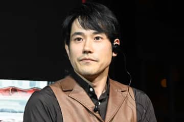 松山ケンイチと太宰治が“激似”「本物かと思った！」　“変化”をネット称賛「カメレオン能力すき」