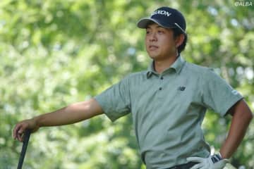 ゼロトルク＆つかまり顔の“最強武器”も奏功　逆輸入の23歳が家族一丸、初優勝へ