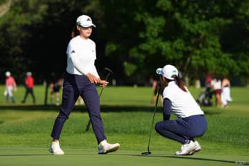 渋野日向子＆勝みなみは意地のバーディ締めも…「やり残したことしかない」