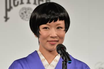 MCすら驚いた椎名林檎のNHK生出演、着物姿に視聴者魅了「素敵すぎます」「朝テレビの前から動けません」