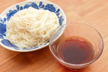 夏のそうめん、“太る食べ方”があった…　医師の推奨は「これ」をプラスして