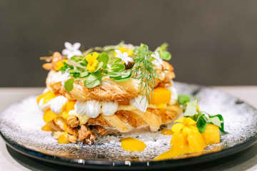 福島「カフェニトロ」で味変かき氷＆華やかリースケーキを満喫