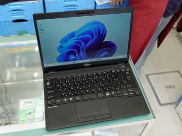 第10世代Core搭載の軽量13.3インチノート「LIFEBOOK U9310/D」が34,800円！中古PCセール