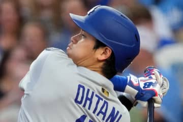 大谷翔平が29号先頭打者アーチ＆強烈三塁打、ブルペン陣が無失点リレー、ドジャースがロイヤルズに勝利で５連勝