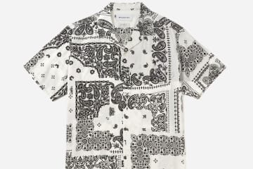 サタデーズ ニューヨークシティ×ミヤギヒデタカ、“バンダナ柄”シャツやトートバッグ