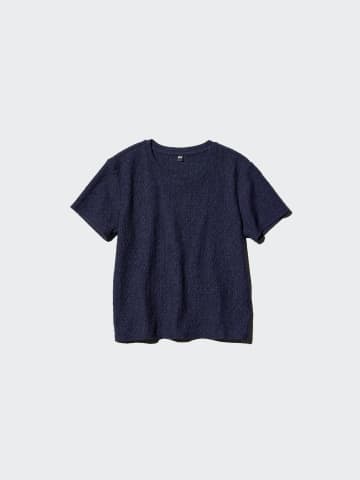 【ユニクロ】オンオフ使えて超優秀！「大人っぽトップス」