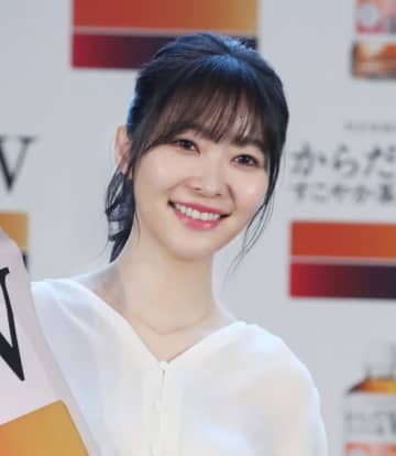 指原莉乃が「帰郷」ショットを公開⇒まさかの一枚にSNSざわつく「最後こわッ」「エサをねだる何かww」