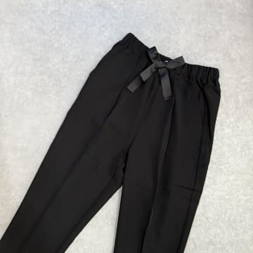 「楽ちんなのにシルエット綺麗！」【coca】コスパ抜群な「テーパードパンツ」レビュー