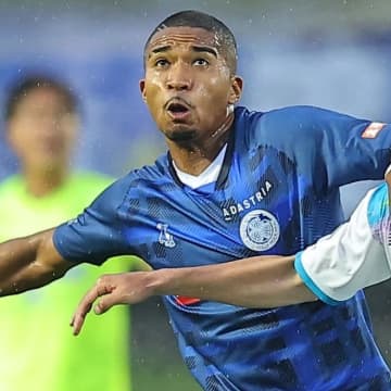 J２首位の水戸が無敗継続！ 徳島との上位対決は寺沼の劇的同点弾で１－１ドロー、13試合負けなし