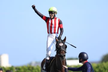 【青函S】12番人気エーティーマクフィVで波乱