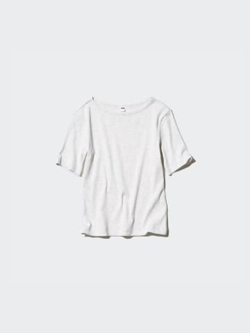 【ユニクロの990円リブT】が超優秀！ 40・50代が真似したい♡「サマ見えコーデ」