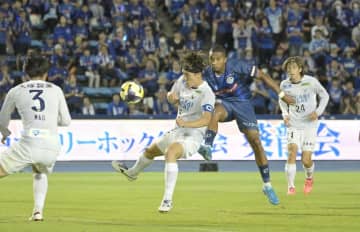 明治安田J2　首位水戸、追い付きドロー　徳島と1-1