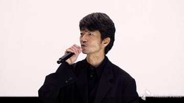 【動画】仲村トオル「猫みたいな目だね」に、15歳の中山美穂さんから返ってきた言葉が「大人だった」